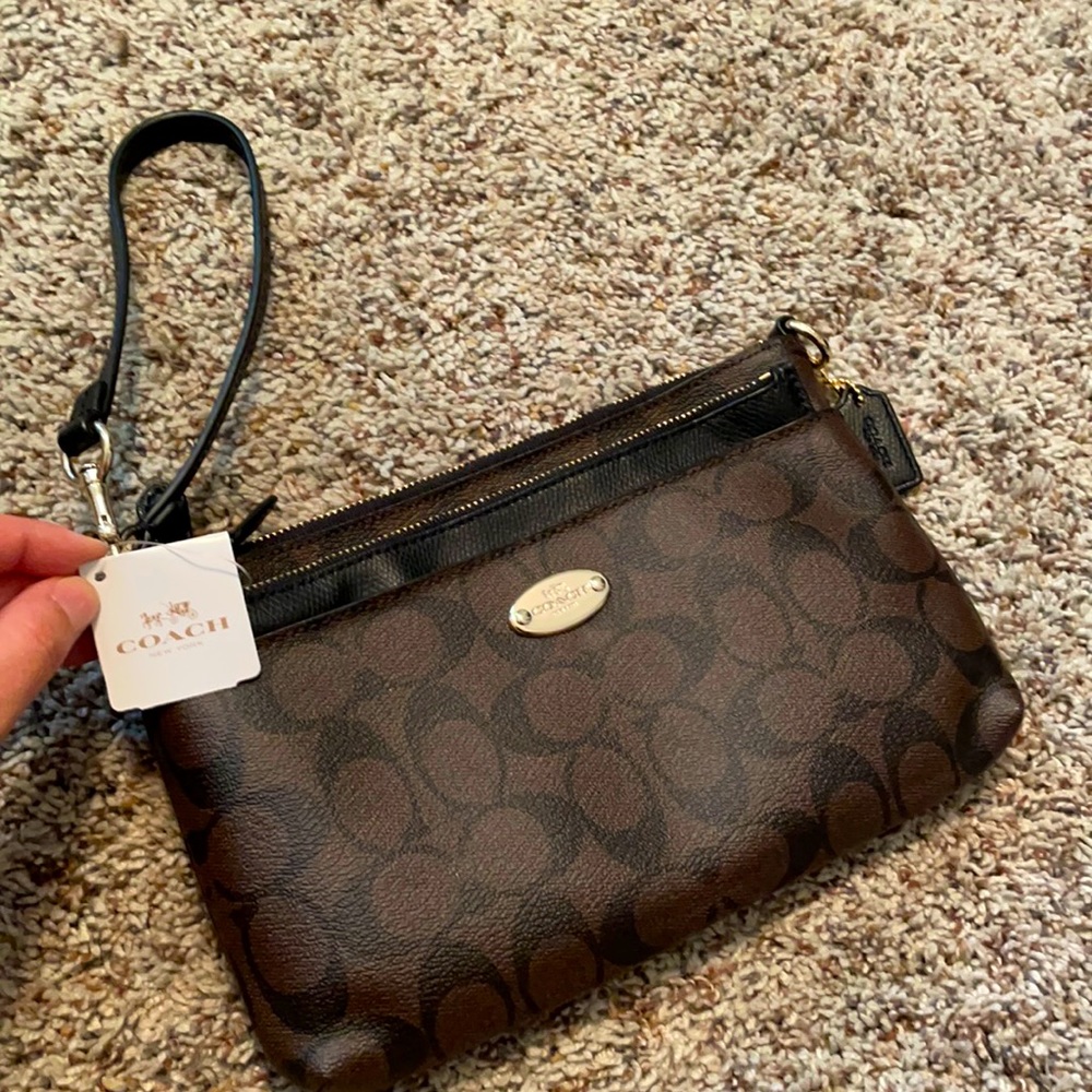 NWT Coach Wristlet